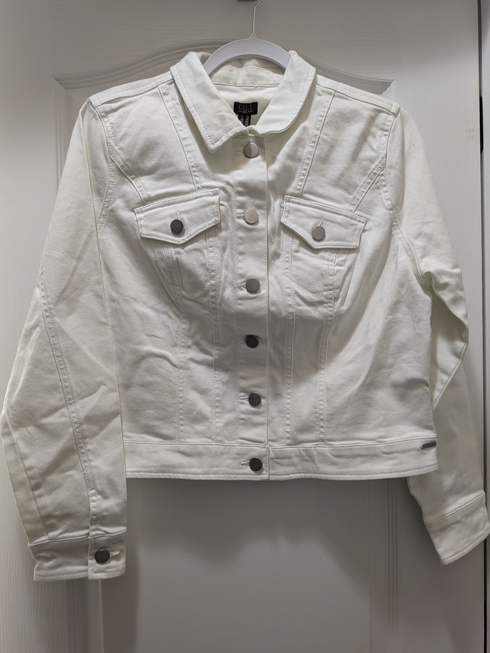 NWOT White Denim Jacket - Gilli